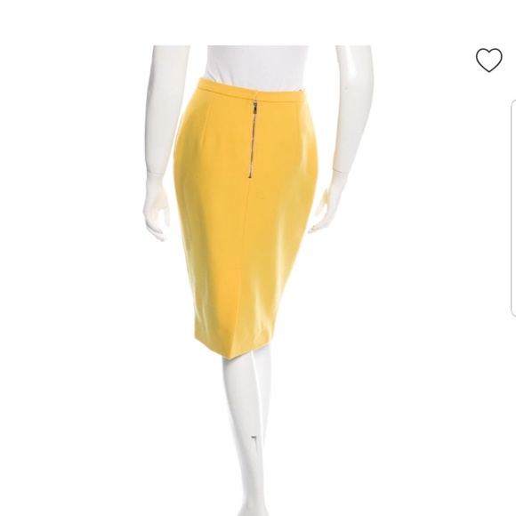 Dolce and Gabbana virgin wool pencil skirt - Picture 3 of 6